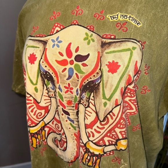 No Time • Elephant Tee - Picture 4 of 10